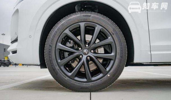 理想one轮胎型号 理想one轮胎尺寸(255/50 r20)