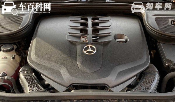 奔驰gls450 2021款和大众途锐尊享版谁更好 奔驰gls450动力强劲车身长达5.2米