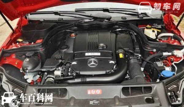 奔驰c级2022新款和雷克ES200哪个好 奔驰c级配置丰富动力强劲