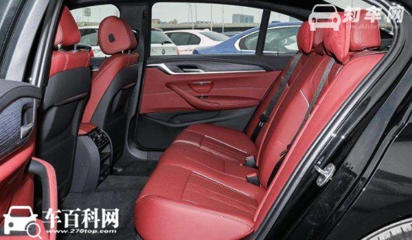 宝马x3怎么样 空间宽敞百公里加速仅6.8秒