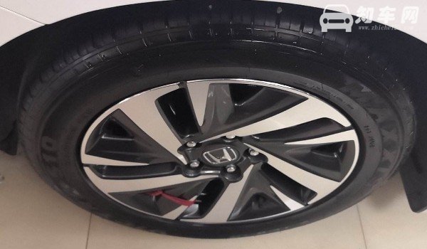 本田凌派轮胎尺寸 凌派轮胎规格型号(215/50 r17)