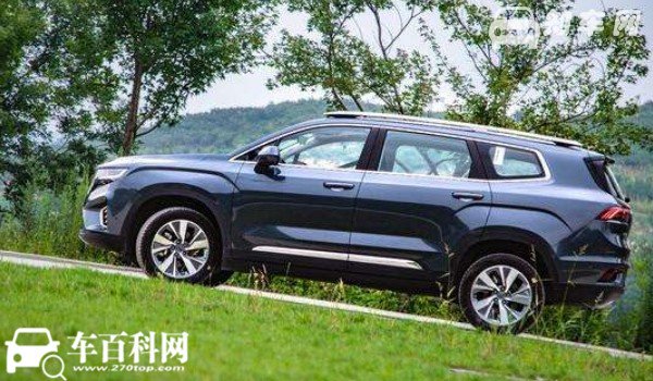 吉利豪越和嘉际怎么选 豪越配置丰富空间宽敞(顶配仅售13万)