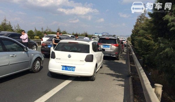 应急车道小车可通行是什么意思