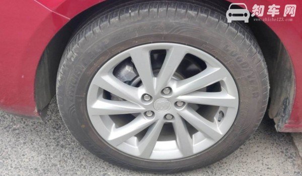 别克威朗轮胎型号尺寸 威朗轮胎型号多少(205/55 r16)