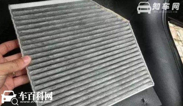 别克威朗空调滤芯在哪里 位于副驾驶手套箱后面
