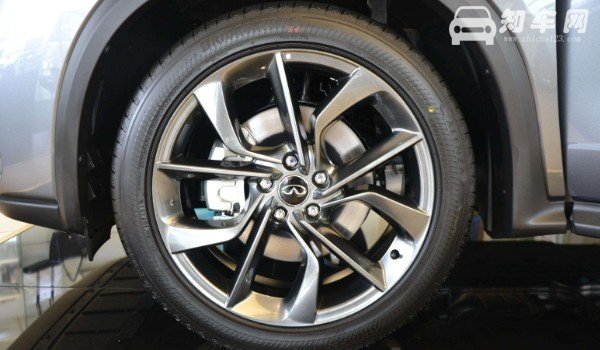 英菲尼迪qx50轮胎型号 qx50轮胎型号尺寸(255/45 r20)