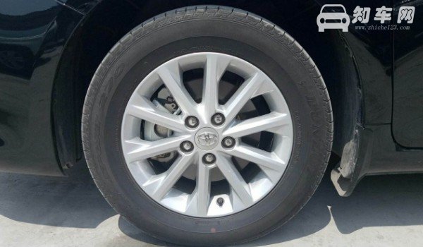 新款凯美瑞轮胎型号 凯美瑞的轮胎型号是多少(235/45 r18)