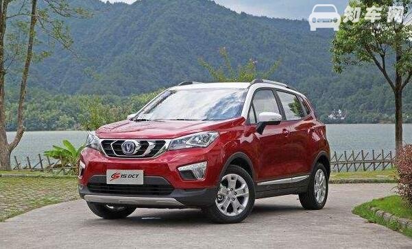 长安cs15这车怎么样 设计经典很省油的家用suv