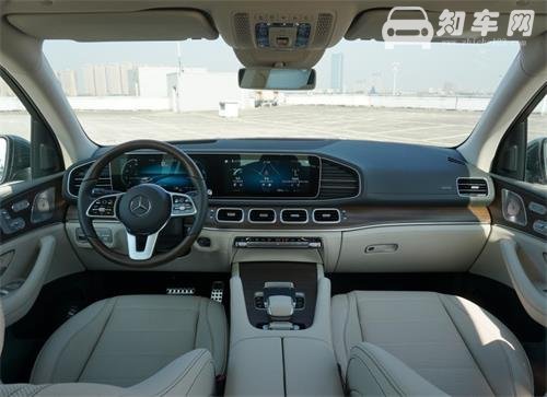 奔驰gle450与gls450区别