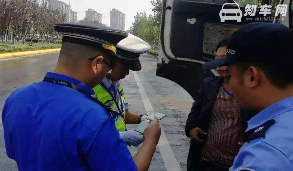 行驶证在哪里补办需要带什么材料？