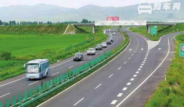高速公路时速100公里安全距离是多少