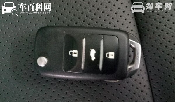 长安cs75的钥匙怎么换电池 简单的操作方法
