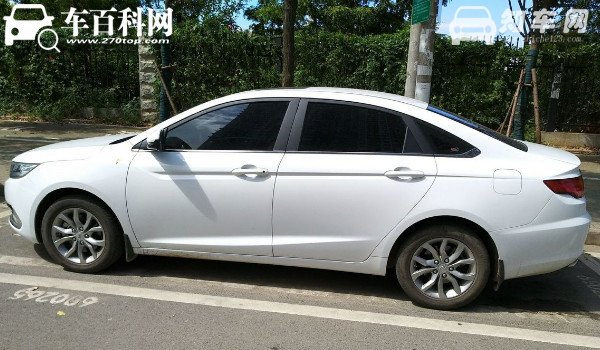 吉利帝豪gl的油耗 帝豪gl油耗怎么样(百公里油耗8L)