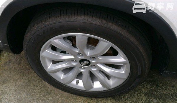 奔腾t33轮胎型号 奔腾t33轮胎尺寸(215/55 r17)
