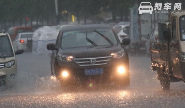 汽车涉水后容易出什么问题