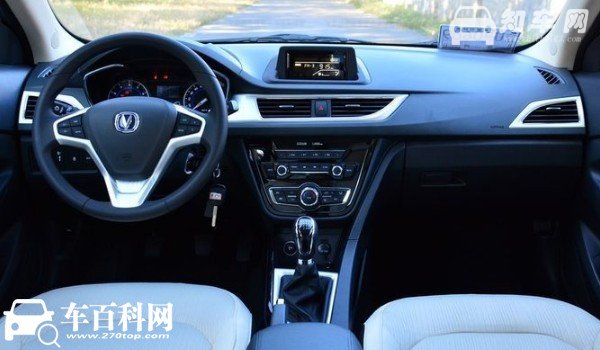 长安悦翔是什么级别的车 定位小型轿车(车身长达4.3米)
