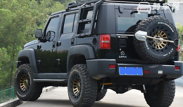 北京吉普bj40轮胎型号 北京bj40轮胎什么型号(265/65 r17)