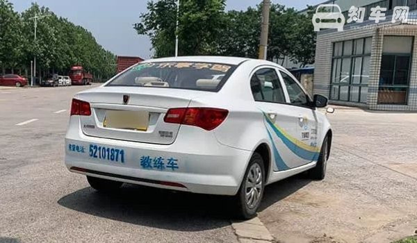 开车需要随身带驾驶证吗