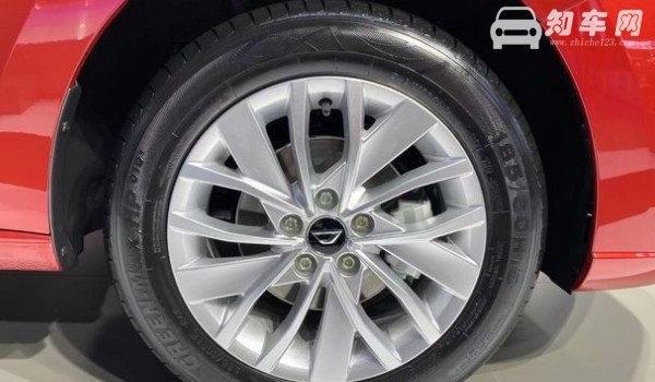 捷达va3轮胎型号 新款捷达va3轮胎多大的(185/60 r15)