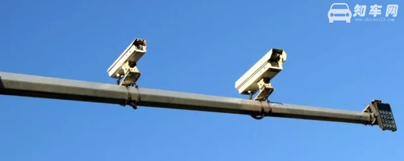 电子眼抓拍转向灯吗