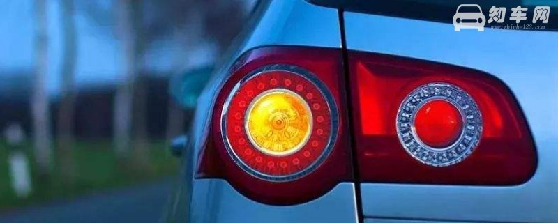 变道要打转向灯吗