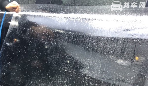 打蜡后多久可以淋雨