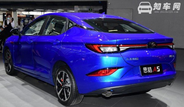 思皓a5油耗怎么样 思皓a5怎么样油耗高吗(百公里油耗6.9L)