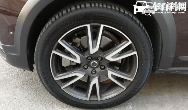 沃尔沃v90轮胎型号 原厂轮胎尺寸(245/45 r20)