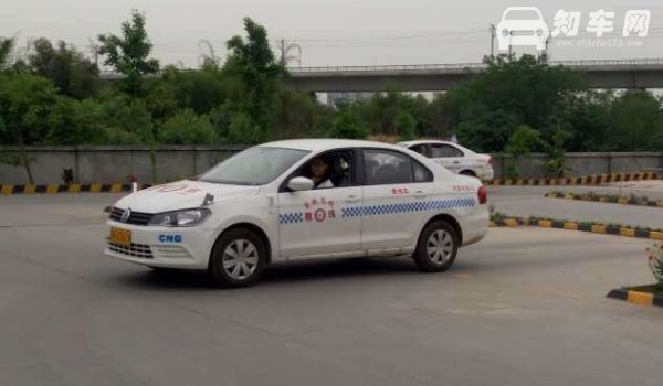 科目二候考是随机还是按顺序