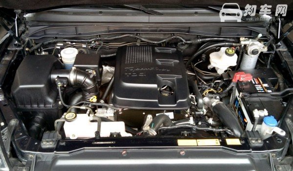 驭胜s350几缸发动机 驭胜s350是什么发动机(2.0T四缸发动机)