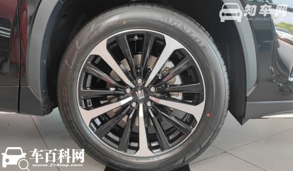 皇冠陆放轮胎尺寸 轮胎规格是多少(235/55 r20)