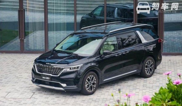 起亚嘉华7座商务车2021款报价 起亚嘉年华商务车2021价格(2021款售价28万)