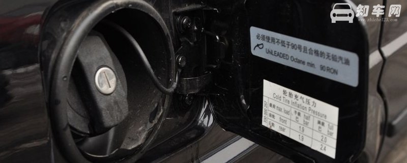 新桑塔纳油箱多少升
