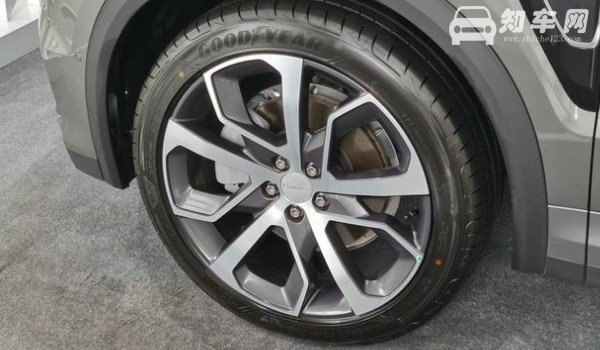 领克09轮胎尺寸 轮胎规格是多少(275/45 r20)