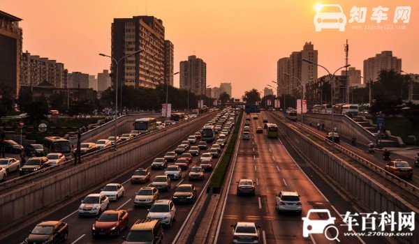 逆行怎么扣分和罚款 市区逆行记3分罚款200元(高速逆行记12分)