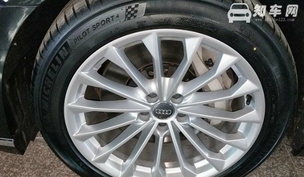 奥迪s8轮胎规格 奥迪s8轮胎型号是多少(265/35 r21)