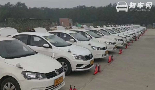 国庆驾校可以报名吗