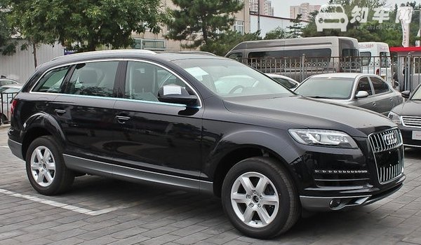 奥迪q7尺寸长宽高多少 奥迪q7后备箱尺寸多少（常规容积417L）