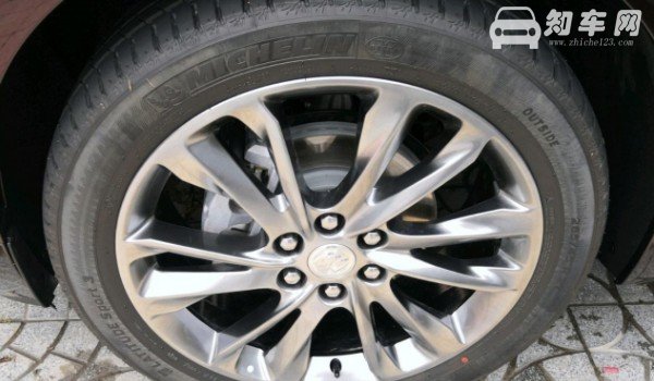 昂科旗轮胎型号 别克昂科旗轮胎规格(265/45 r21)