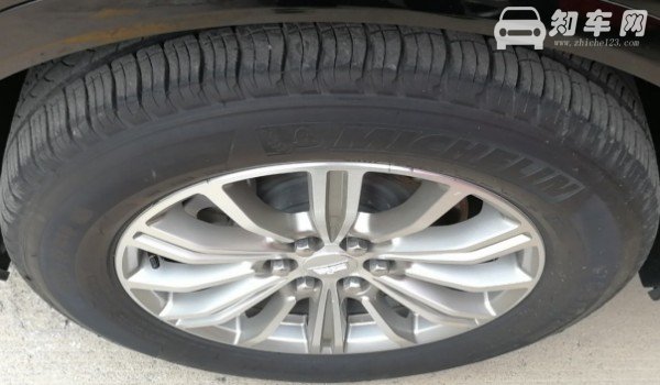 凯迪拉克xt5轮胎型号多少 凯迪拉克xt5轮胎多大的型号(235/55 r20)