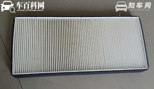 长安uni-k空调滤芯在什么位置 位于副驾驶手套箱后面