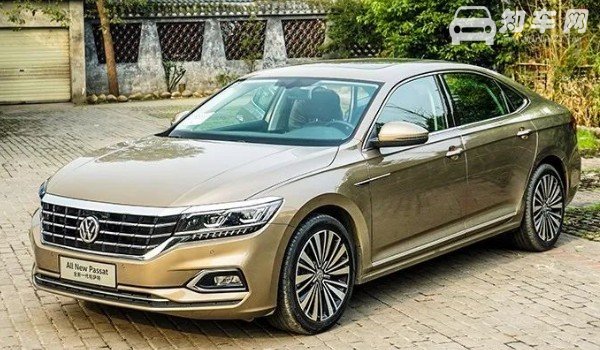 帕萨特2021款报价及图片 帕萨特多少钱能拿下(2021款仅售18万)