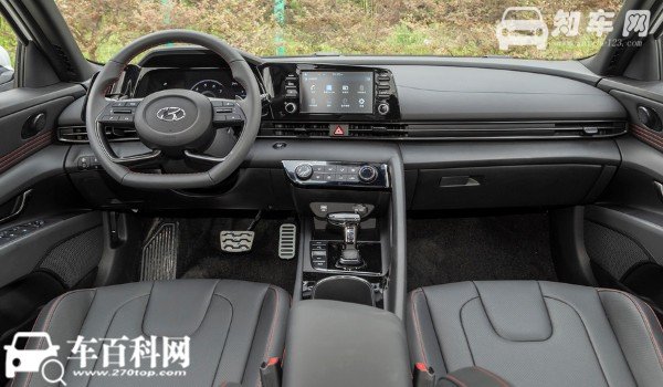伊兰特是什么变速箱 CVT+7挡干式双离合(变速平顺连贯)