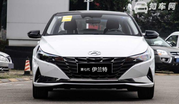 伊兰特是什么变速箱 CVT+7挡干式双离合(变速平顺连贯)
