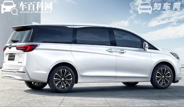别克gl8商务车报价2021款价格 2021款gl8仅售23万(百公里加速9.8秒)