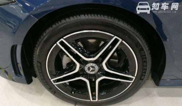 奔驰a级轮胎型号 奔驰a级轮胎尺寸多少(205/55 r17)