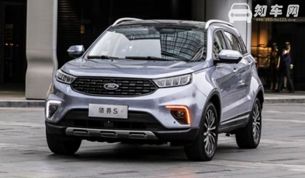 福特领界尺寸长宽高多少 福特领界后备箱尺寸是多少（容积420-1120L）
