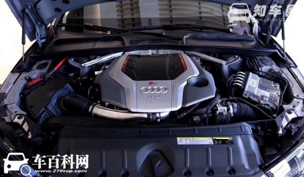 奥迪rs4最新价格2021款 奥迪rs4多少钱落地（全款落地价大概90.82万元起）