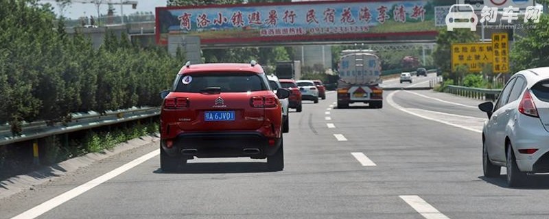 跟车距离标准是多少