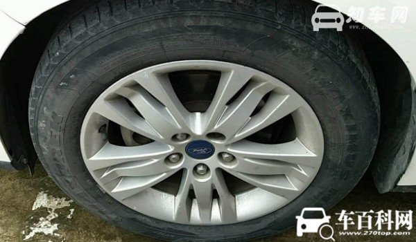 福克斯轮胎型号 经典福克斯轮胎型号规格(235/40 r18)